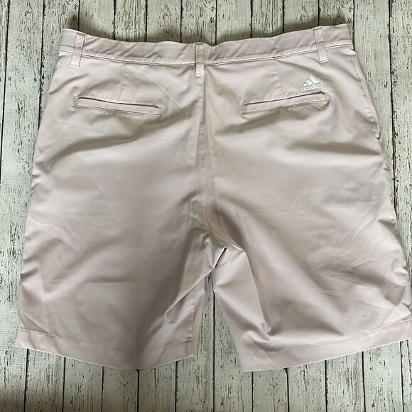 Adidas Lightweight Stretchy Golf Shorts Lilac Lavender size 36 - Picture 3 of 5